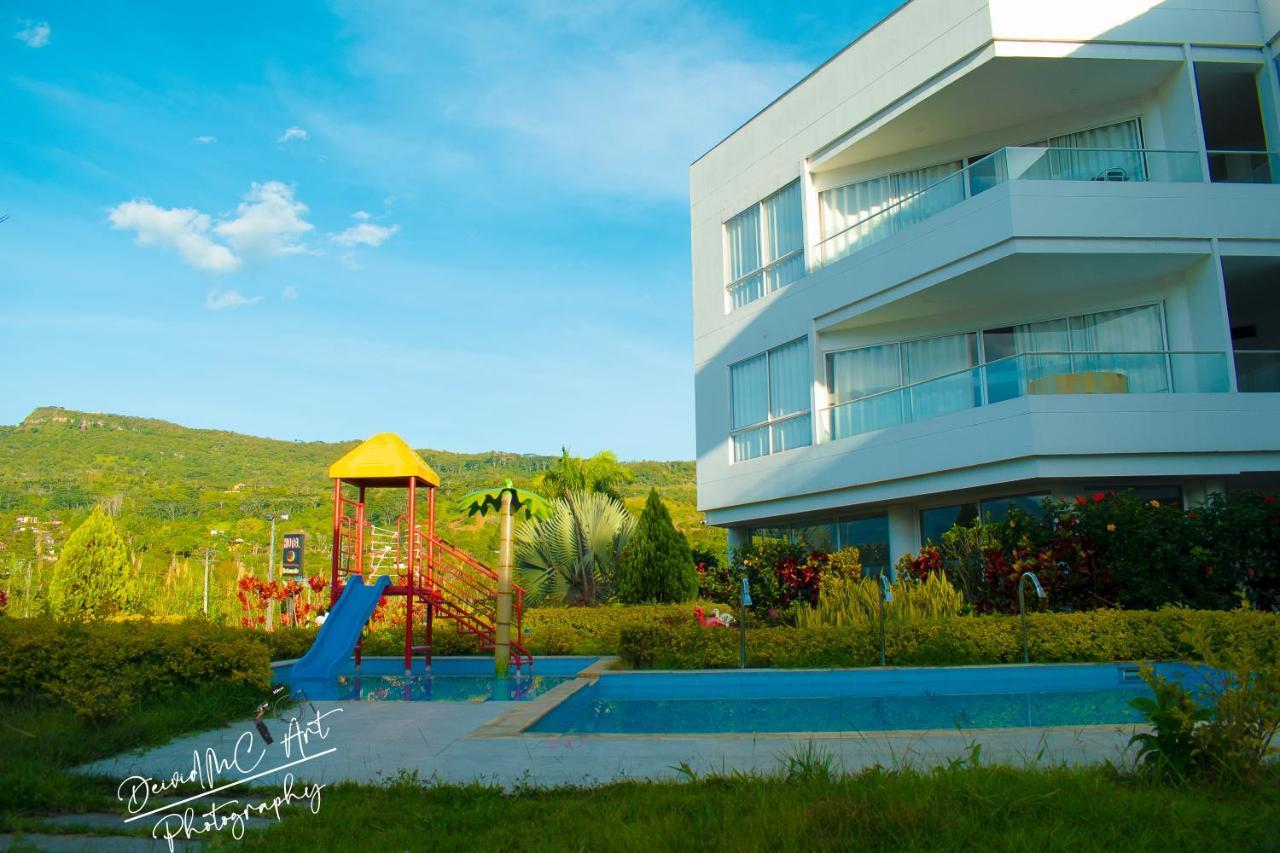 Hotel Palmeras De Luz Моникира Экстерьер фото