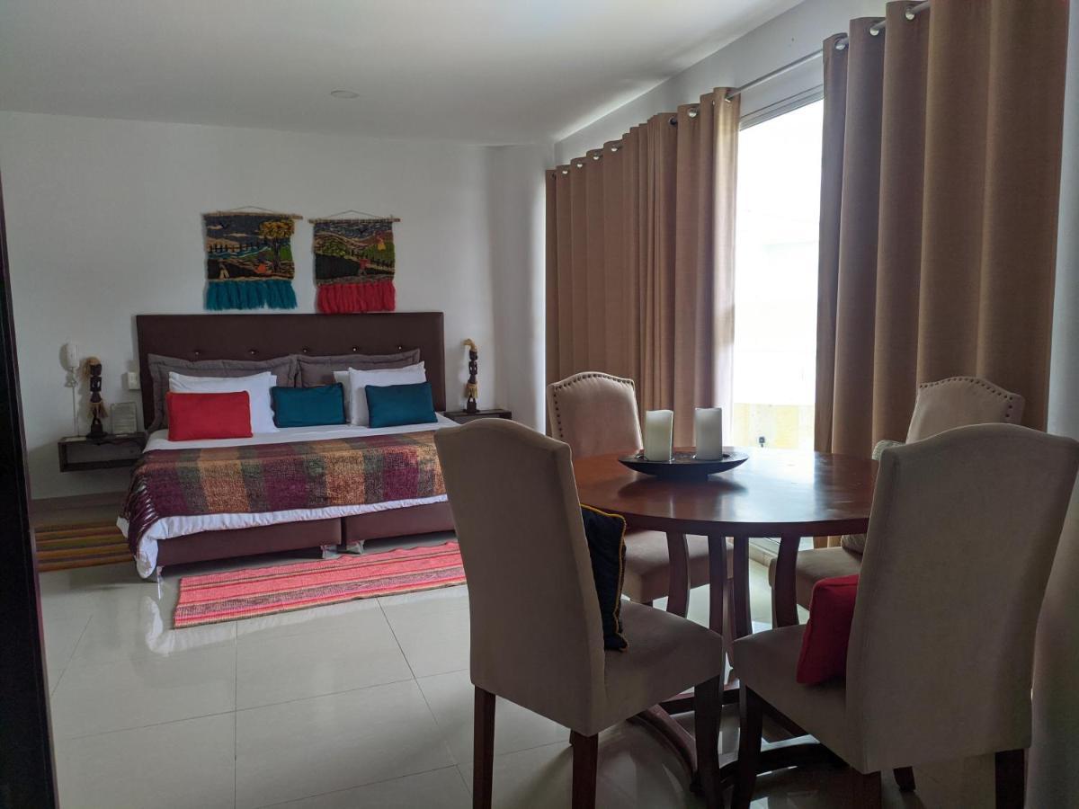 Hotel Palmeras De Luz Моникира Экстерьер фото