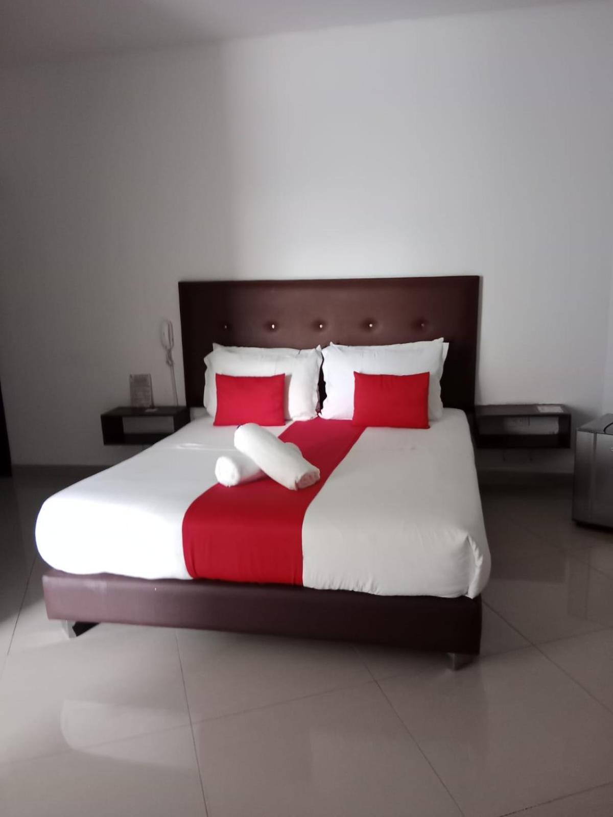 Hotel Palmeras De Luz Моникира Экстерьер фото