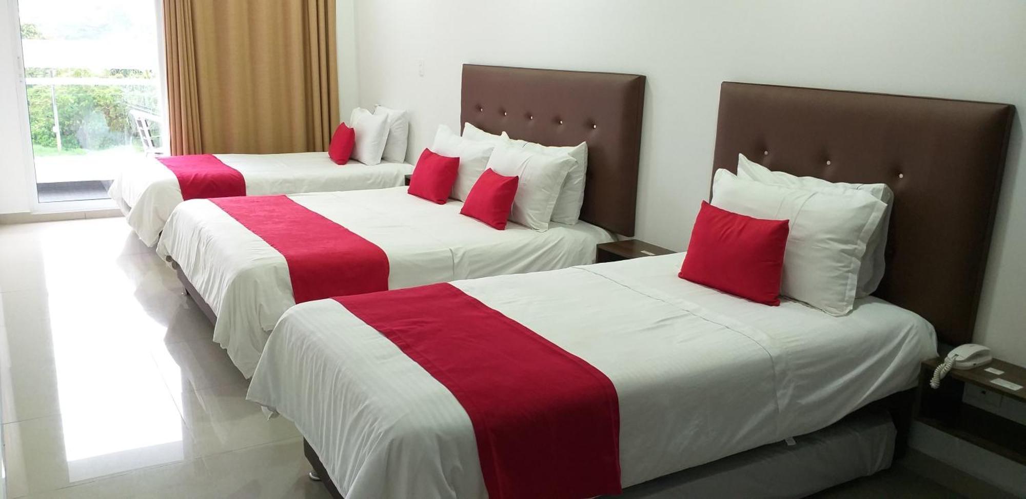 Hotel Palmeras De Luz Моникира Экстерьер фото